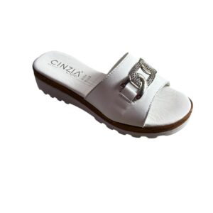 Sandalo scalzato in pelle bianco.
