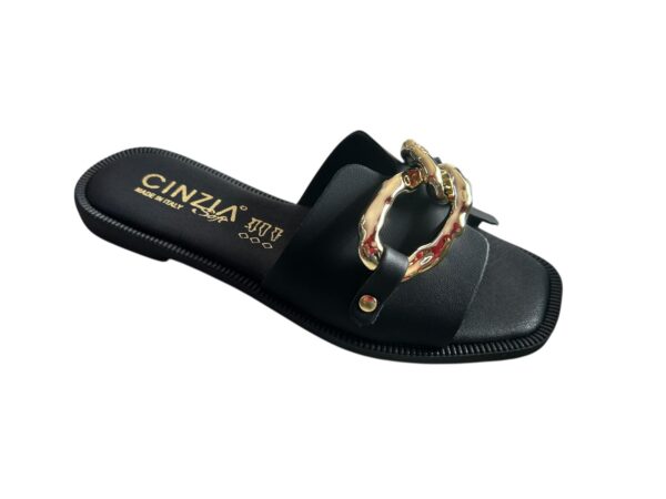 Ciabatta Cinzia soft  in ecopelle nero con accessorio oro