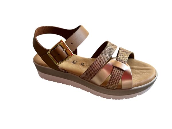Sandalo in ecopelle colore marrone/carne
