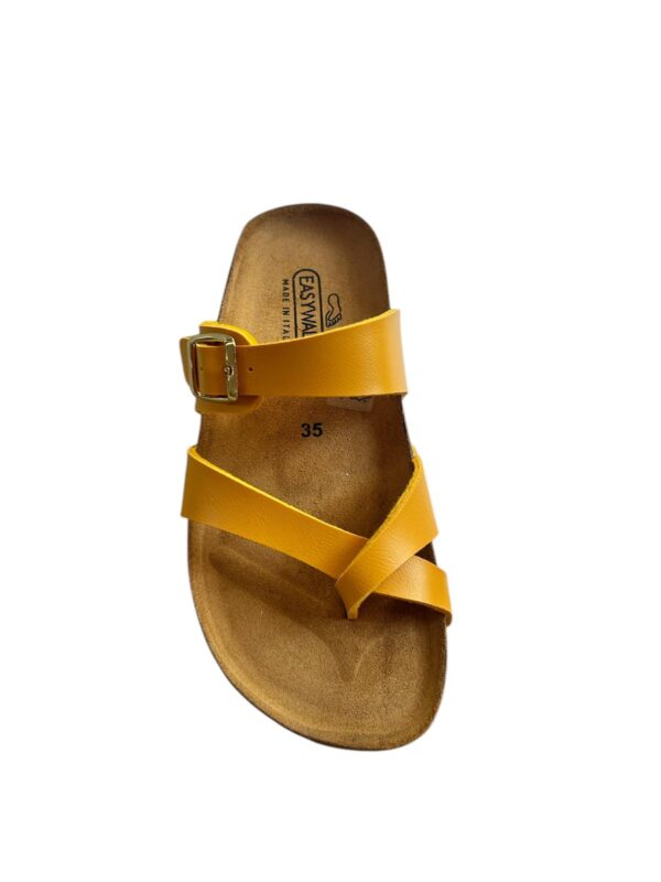 Ciabatta infradito stile birkenstock colore Ocra - immagine 3